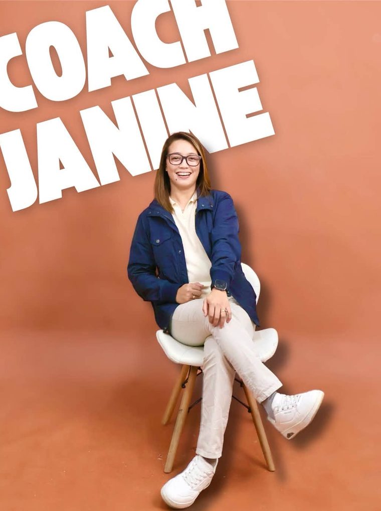 Coach Janine